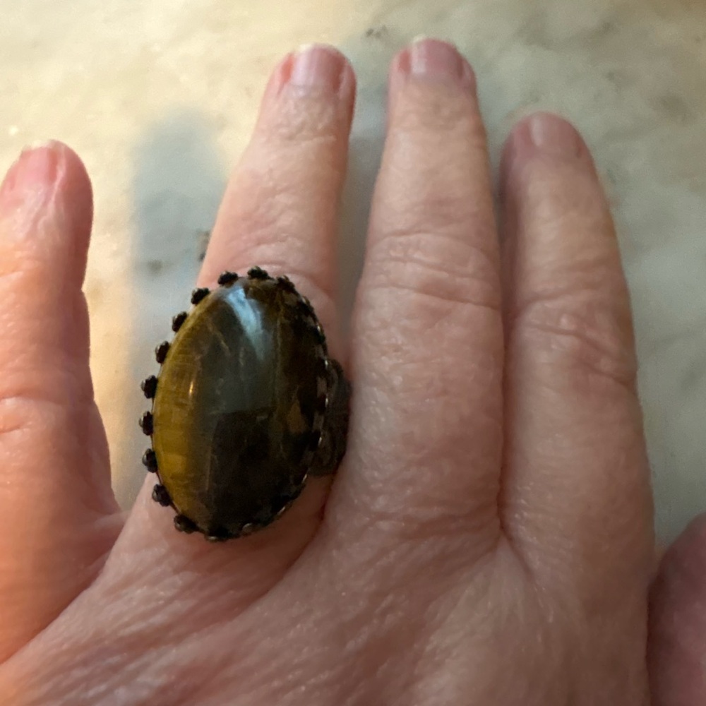 Tigers eye adjustable ring. Size 9